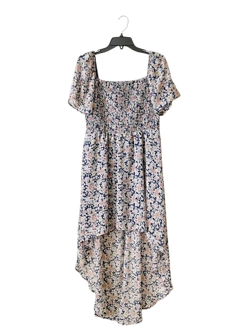 As U Wish Floral Dress Women Size XL Blue Chiffon Smocked Hi-Lo Hem Short Sleeve